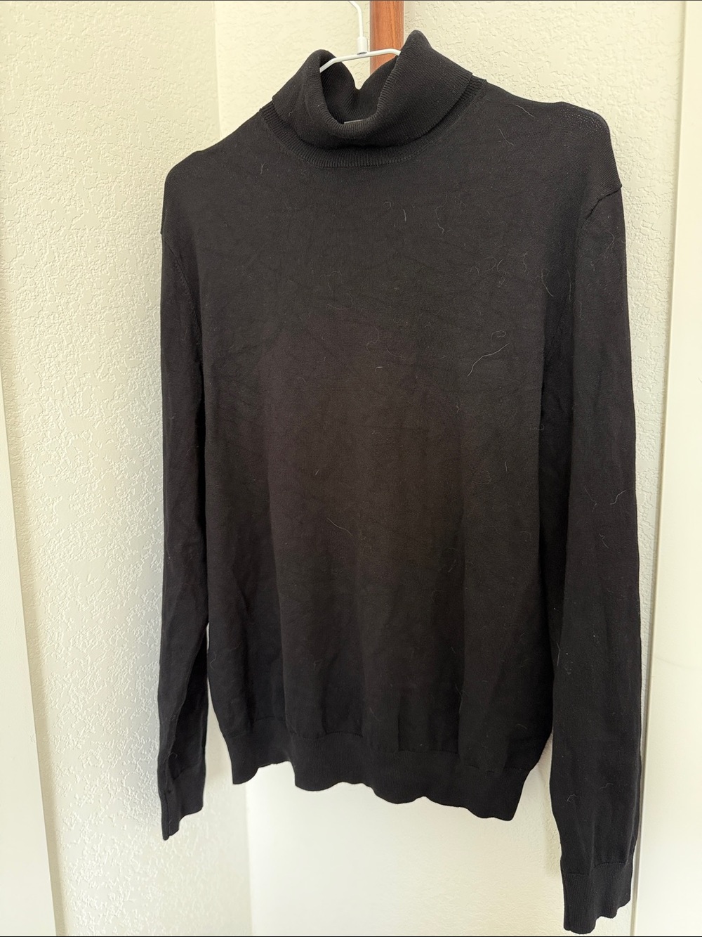 H&M Black Men's Turtleneck Sweater